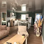 Lägenhet Santa Monica - Familiale Dans Avec Piscine *